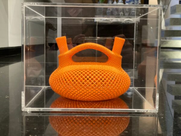 Nazca POP Esculturas digitales diseñadas e impresas 3D color naranja